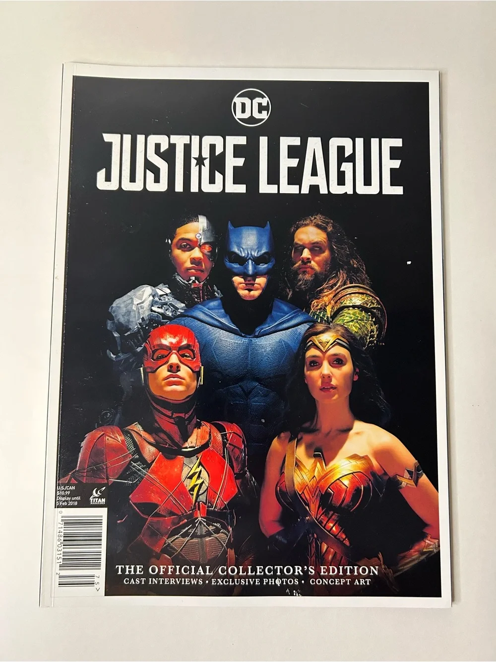 DC Justice League Official Collector’s Edition Magazine – Like New
